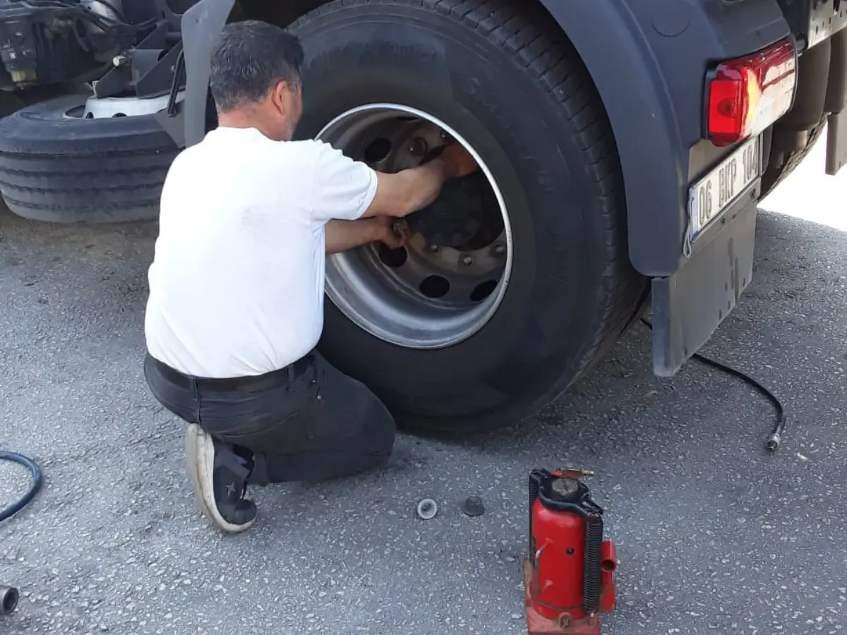 Dilovası Oto Lastikçi